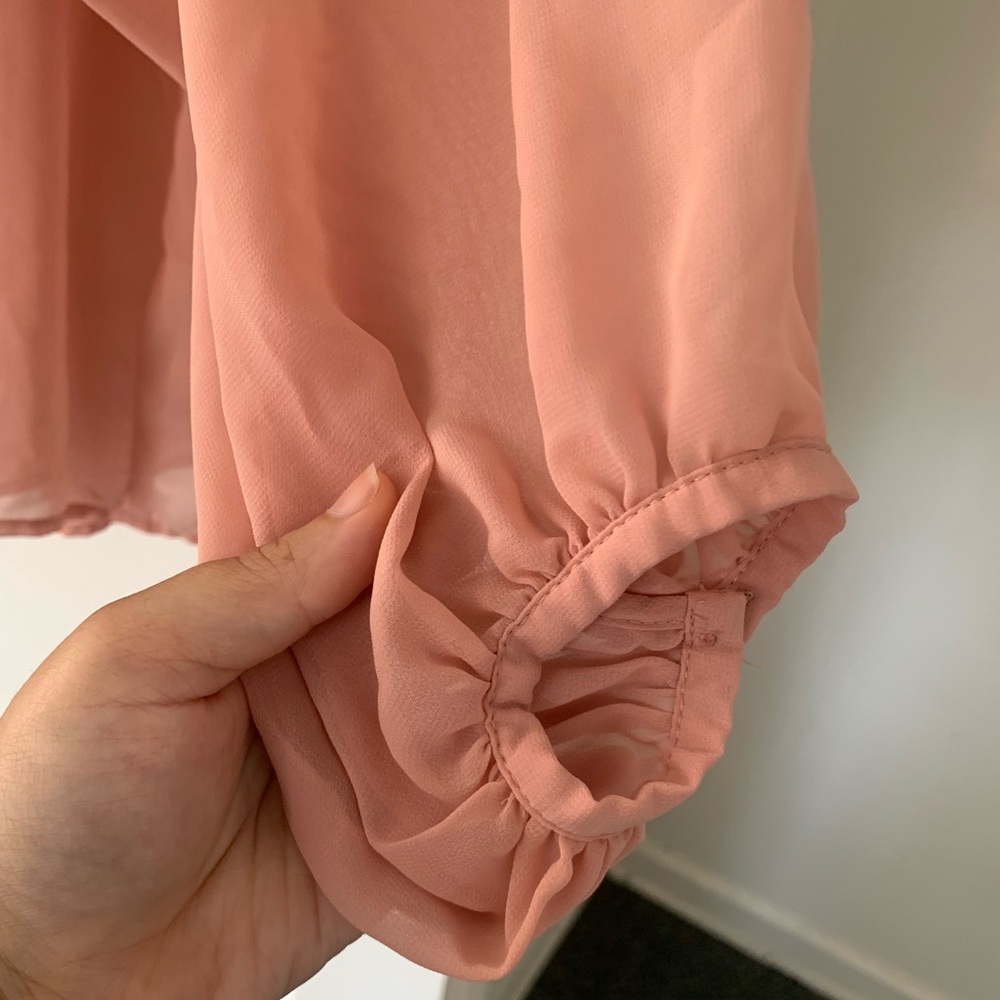 H&M Blouse Size 4 - Picture 5 of 6
